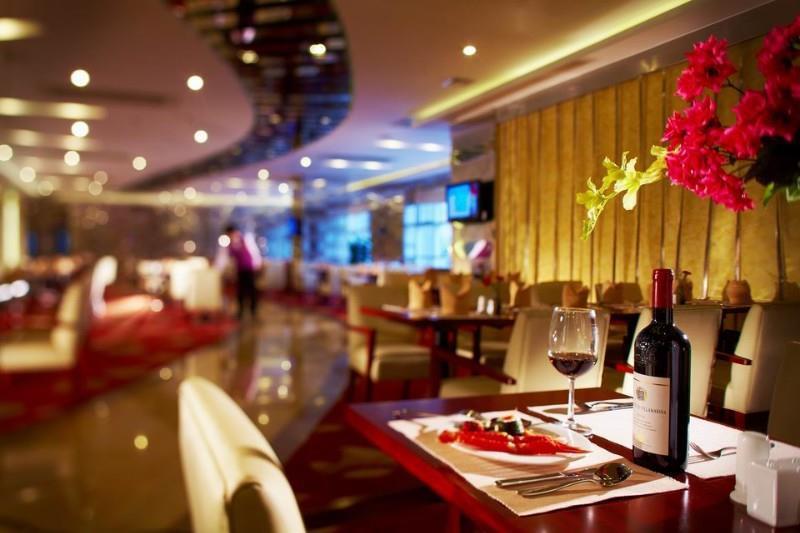 Puxi New Century Hotel 上海市 レストラン 写真