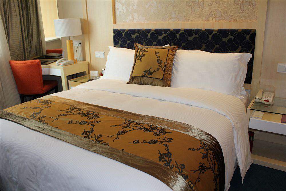 Puxi New Century Hotel 上海市 部屋 写真
